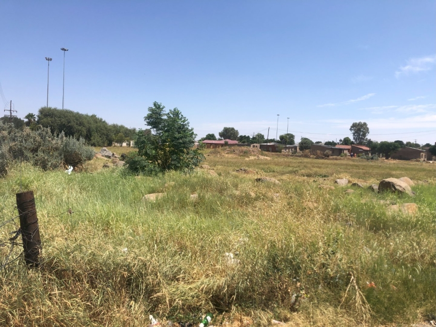Commercial Property for Sale in Bolokanang Free State